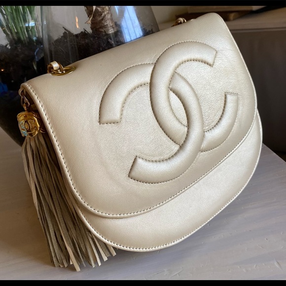 Timeless CC Chanel Vintage CoCo Curve - Picture 6 of 14